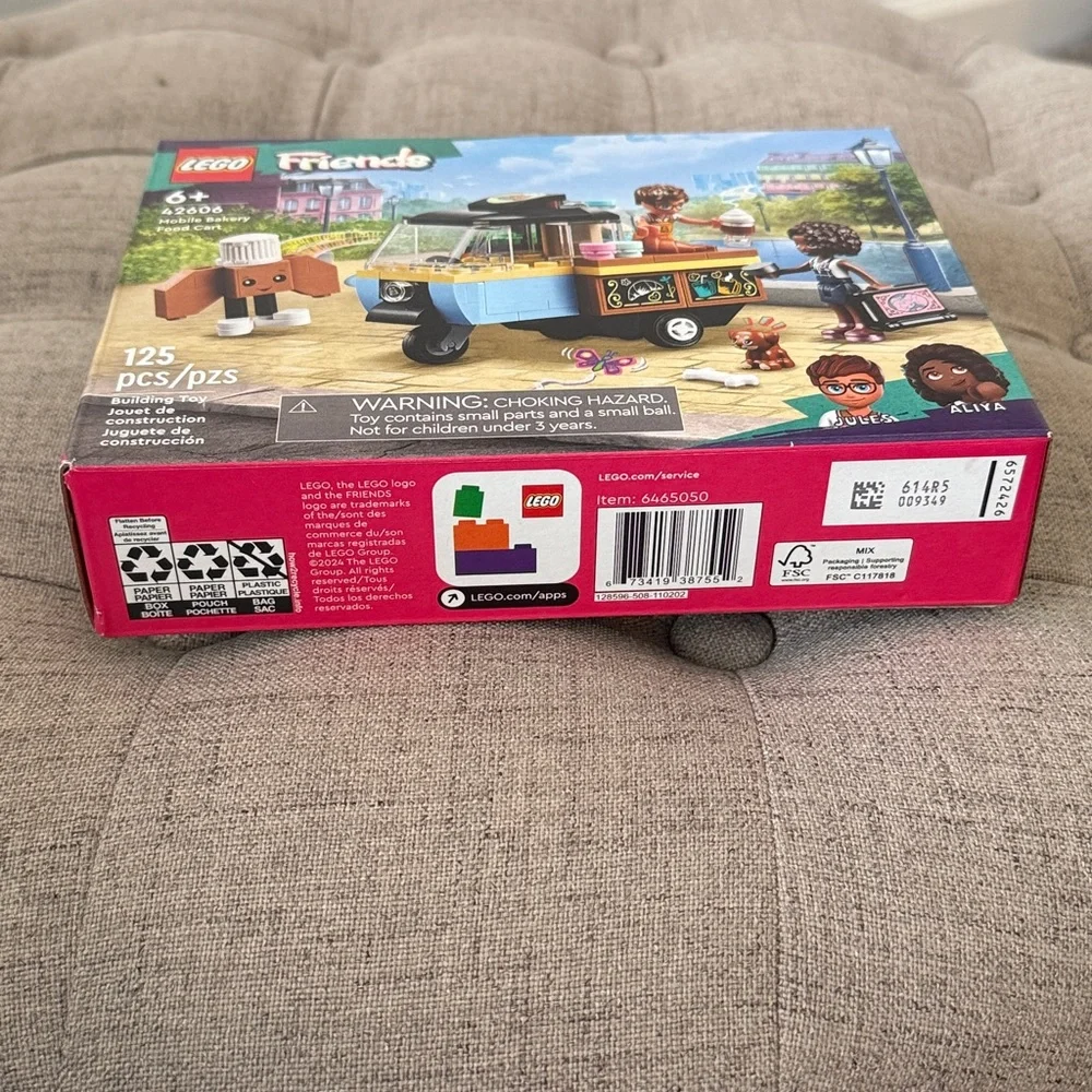 NEW. LEGO Friends Mobile Ice Cream Cart - 125 pieces.